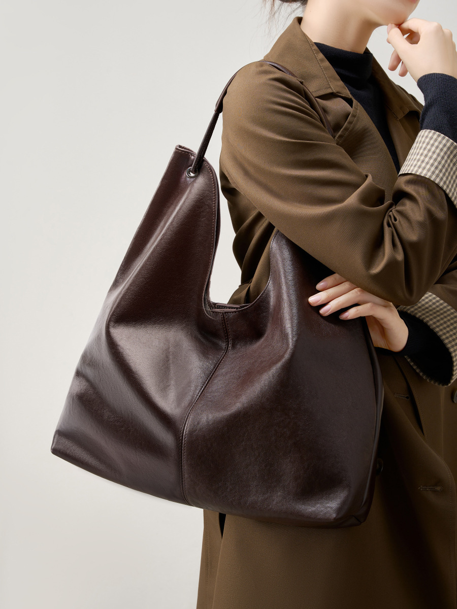 Grandi borse a tracolla hobo d - Leatherwork Workshop recensione e prezzo